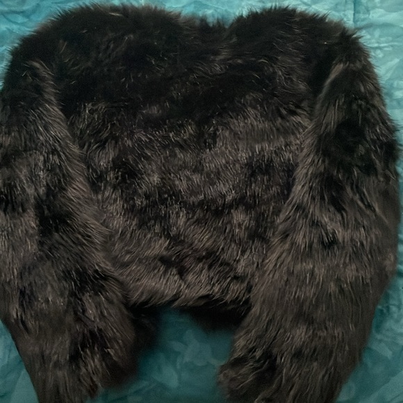 Have pockets in the sides - Picture 3 of 4